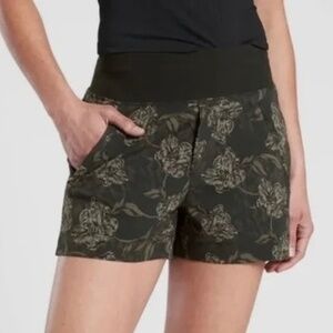 Athleta Trekkie North Terra Firma Olive Green Floral Shorts Size 2
